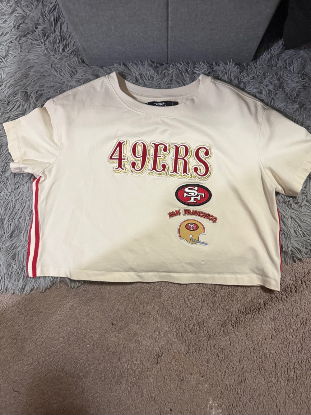 Puma Kids Cream 49ers Cropped Tee with Red Stripes